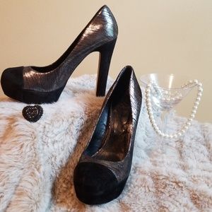 Vince Camuto Pumps